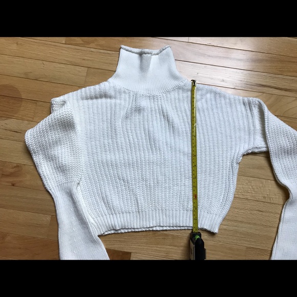 NWOT American Apparel Fisherman Bell Sleeve Sweater - Picture 4 of 5